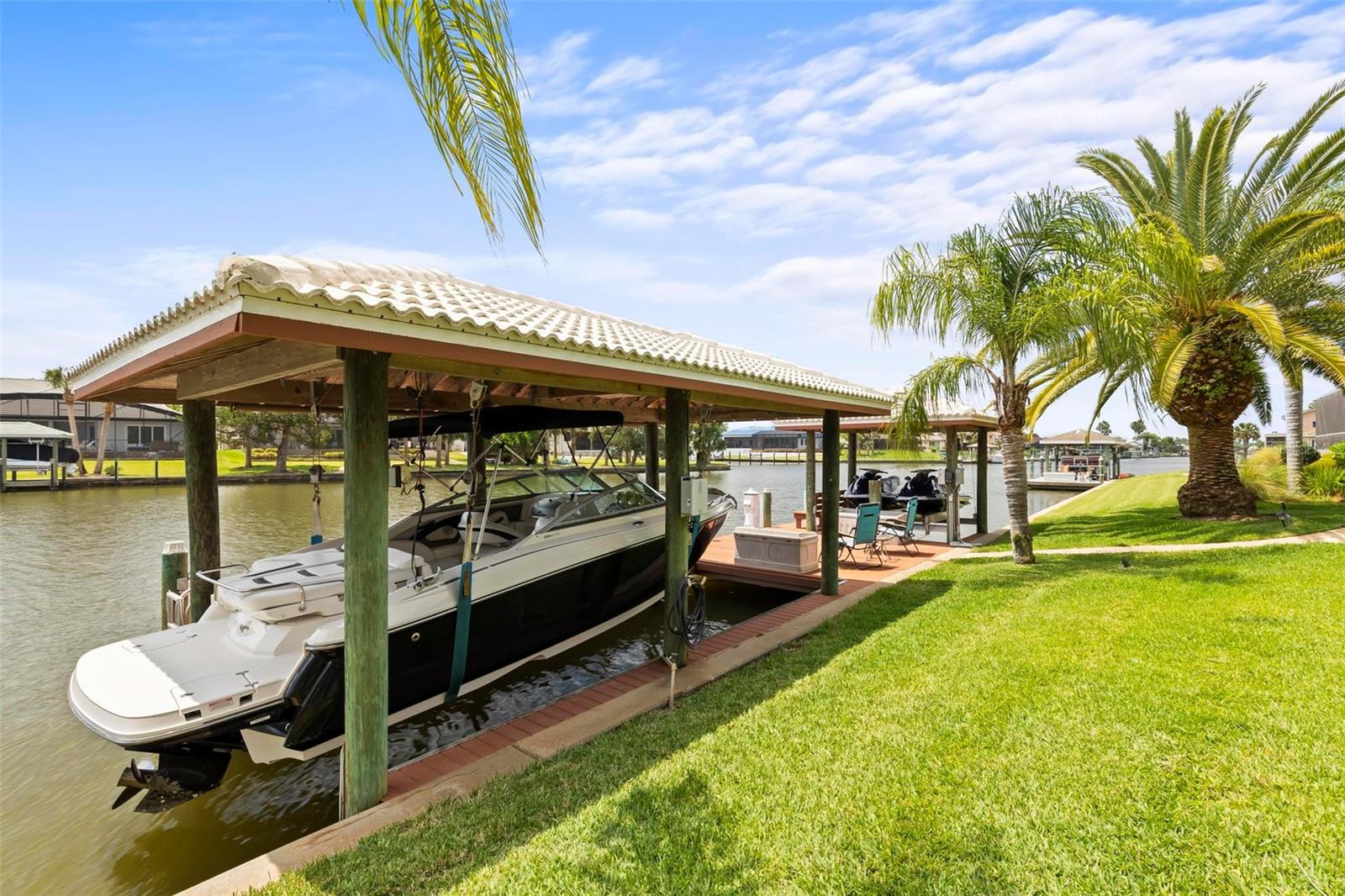 SANCTUARY SUB - Residential