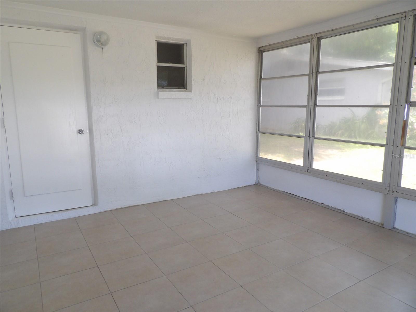 TANGLEWOOD TERRACE - Residential