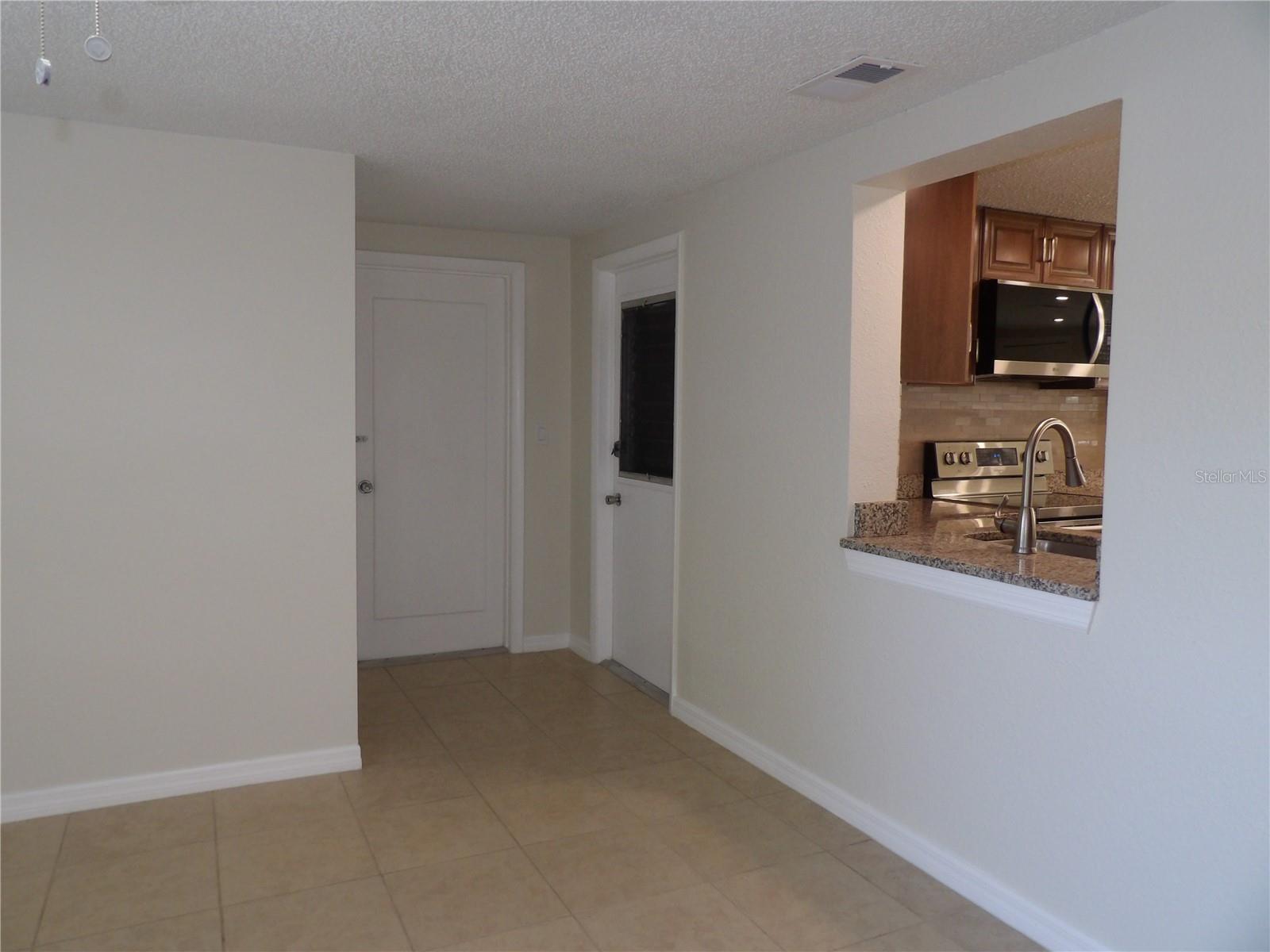 TANGLEWOOD TERRACE - Residential