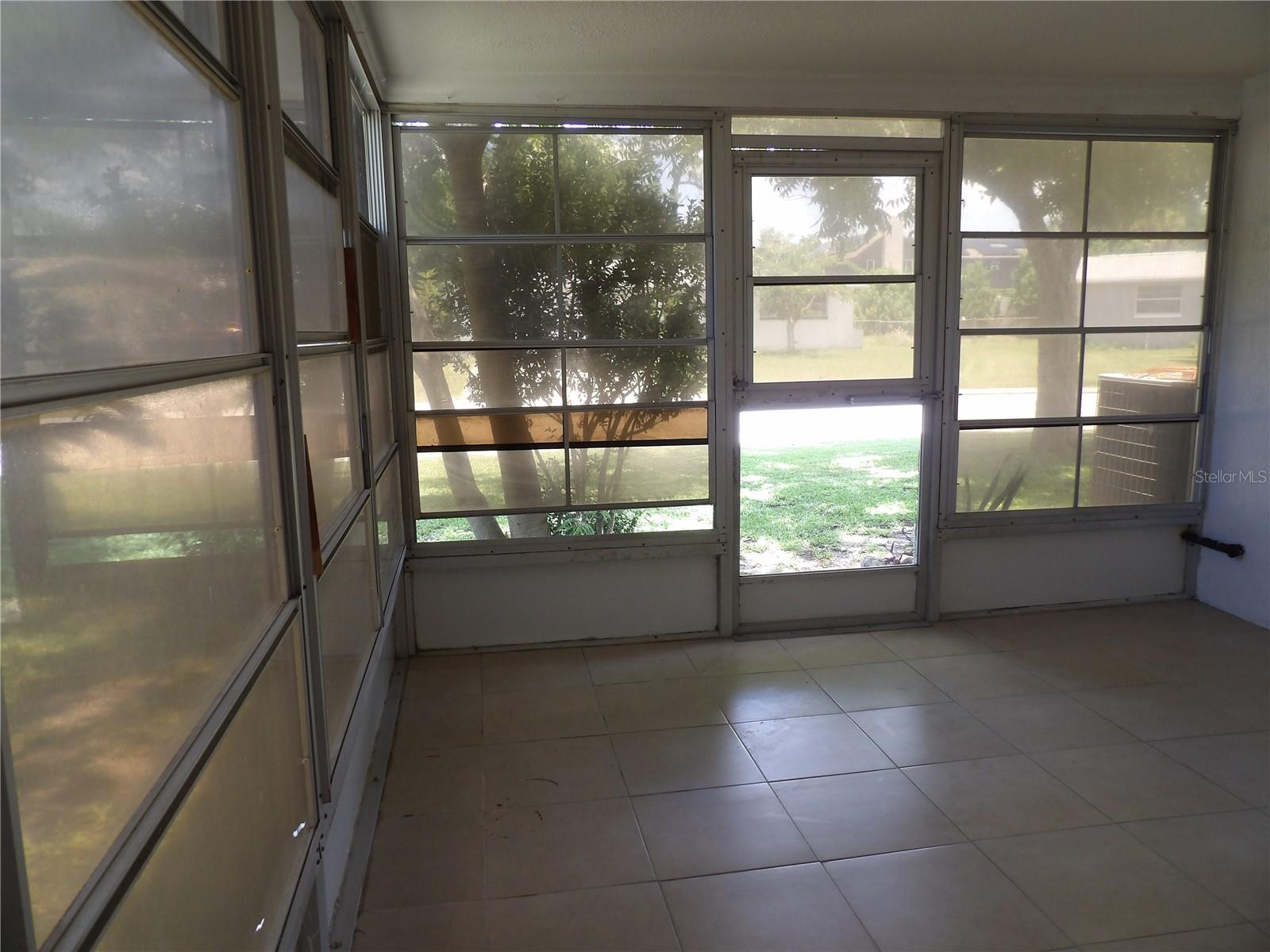 TANGLEWOOD TERRACE - Residential