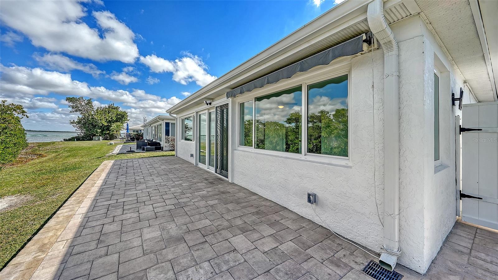 SPANISH MAIN YACHT CLUB - Residential