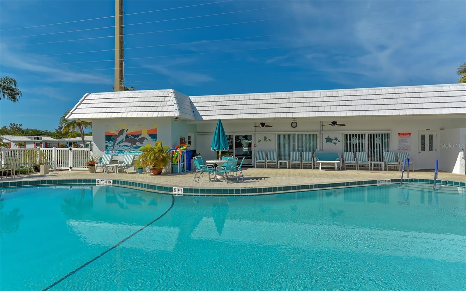 SPANISH MAIN YACHT CLUB - Residential