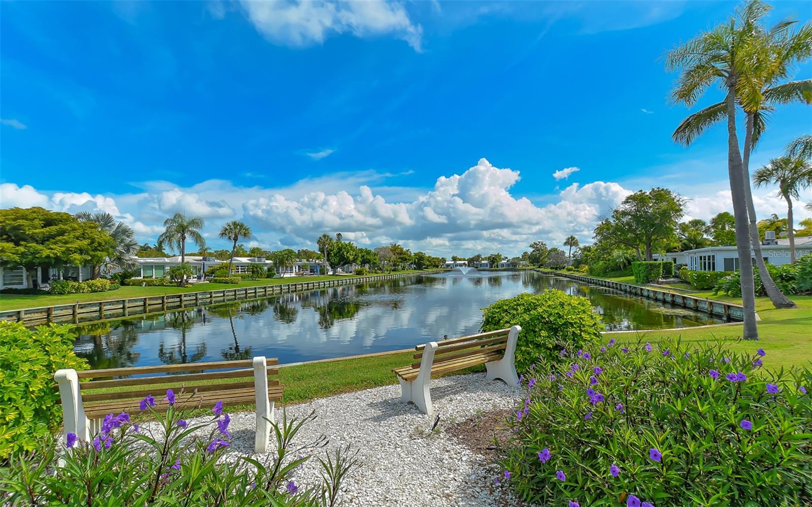 SPANISH MAIN YACHT CLUB - Residential