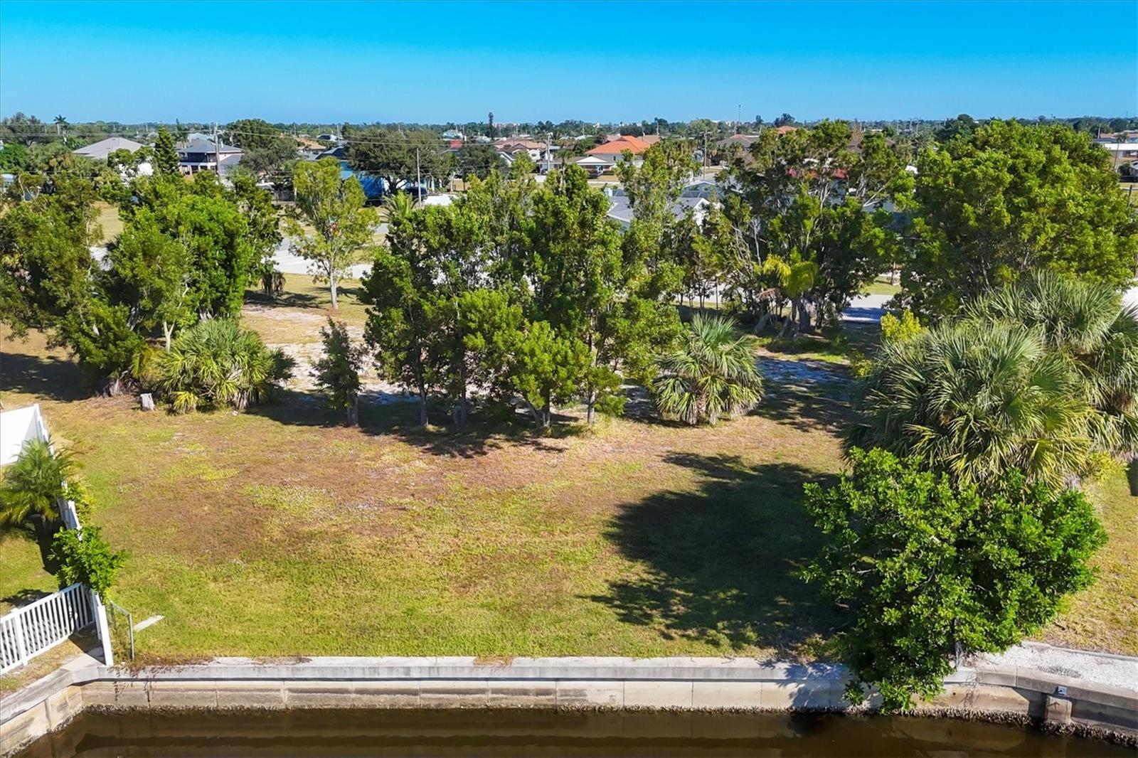 PORT CHARLOTTE SEC 83 - Land