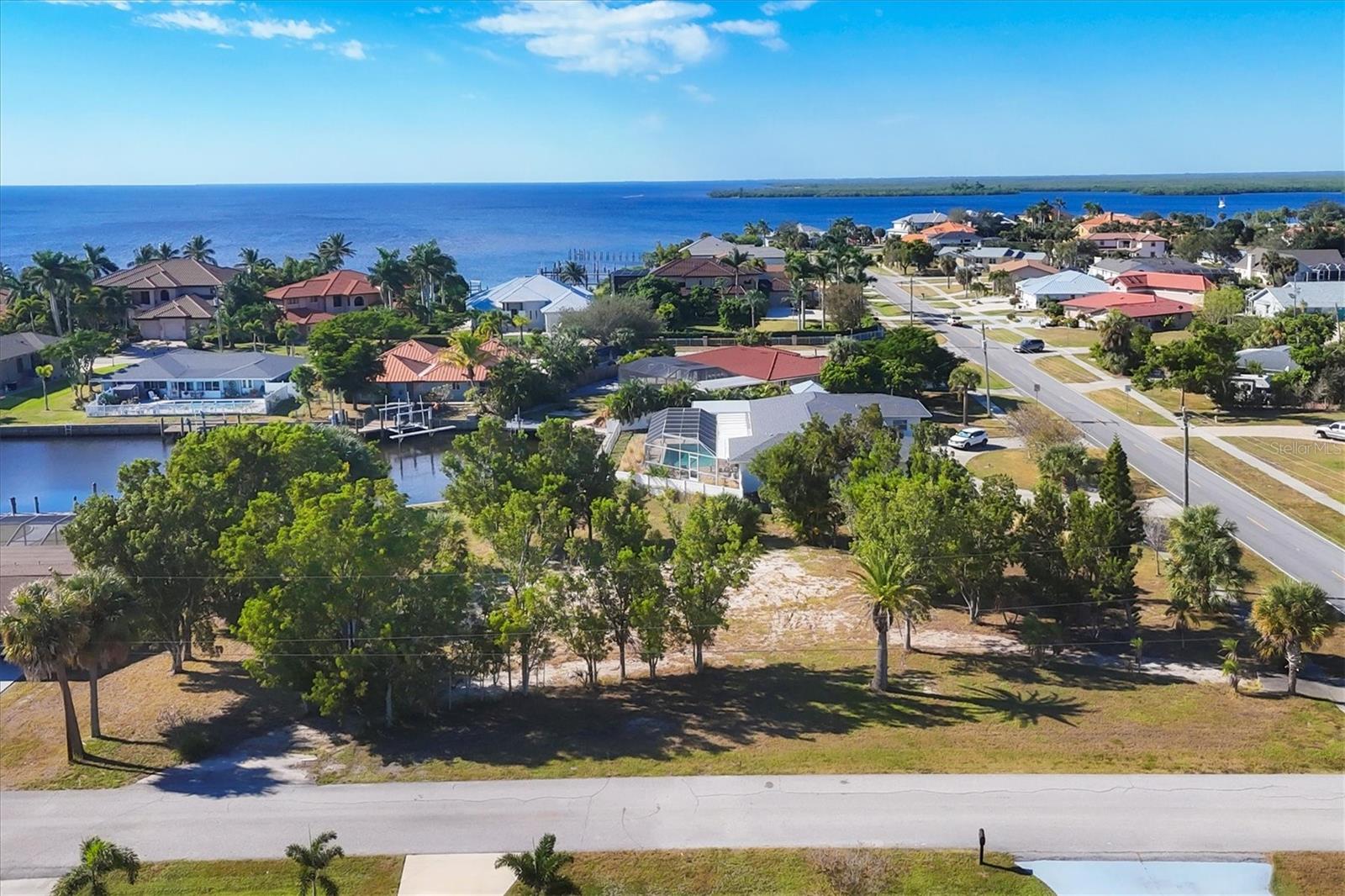 PORT CHARLOTTE SEC 83 - Land
