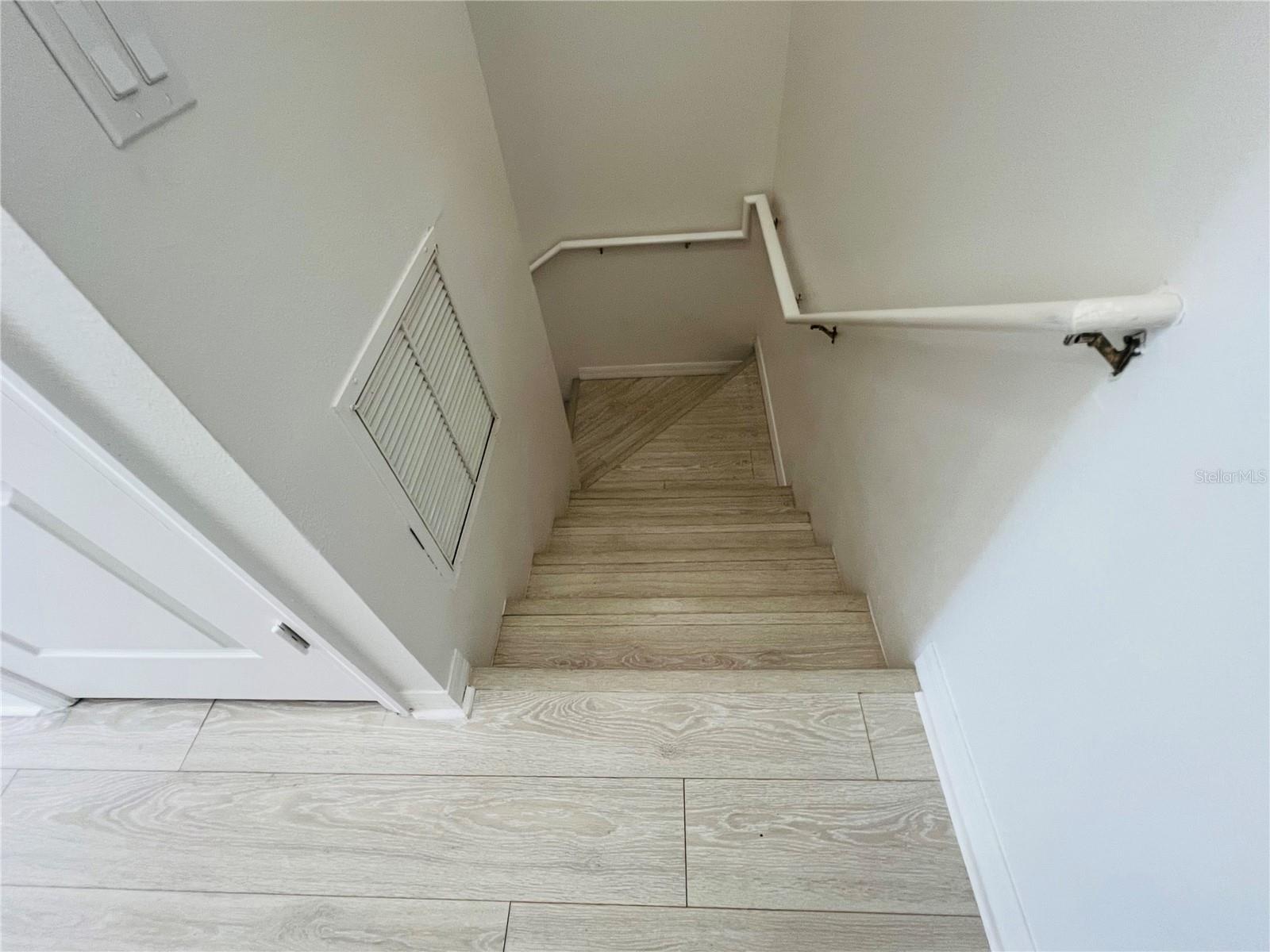 CARTER GLEN - Residential Lease