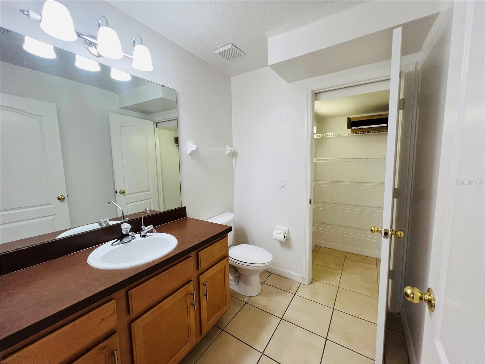 CARTER GLEN - Residential Lease