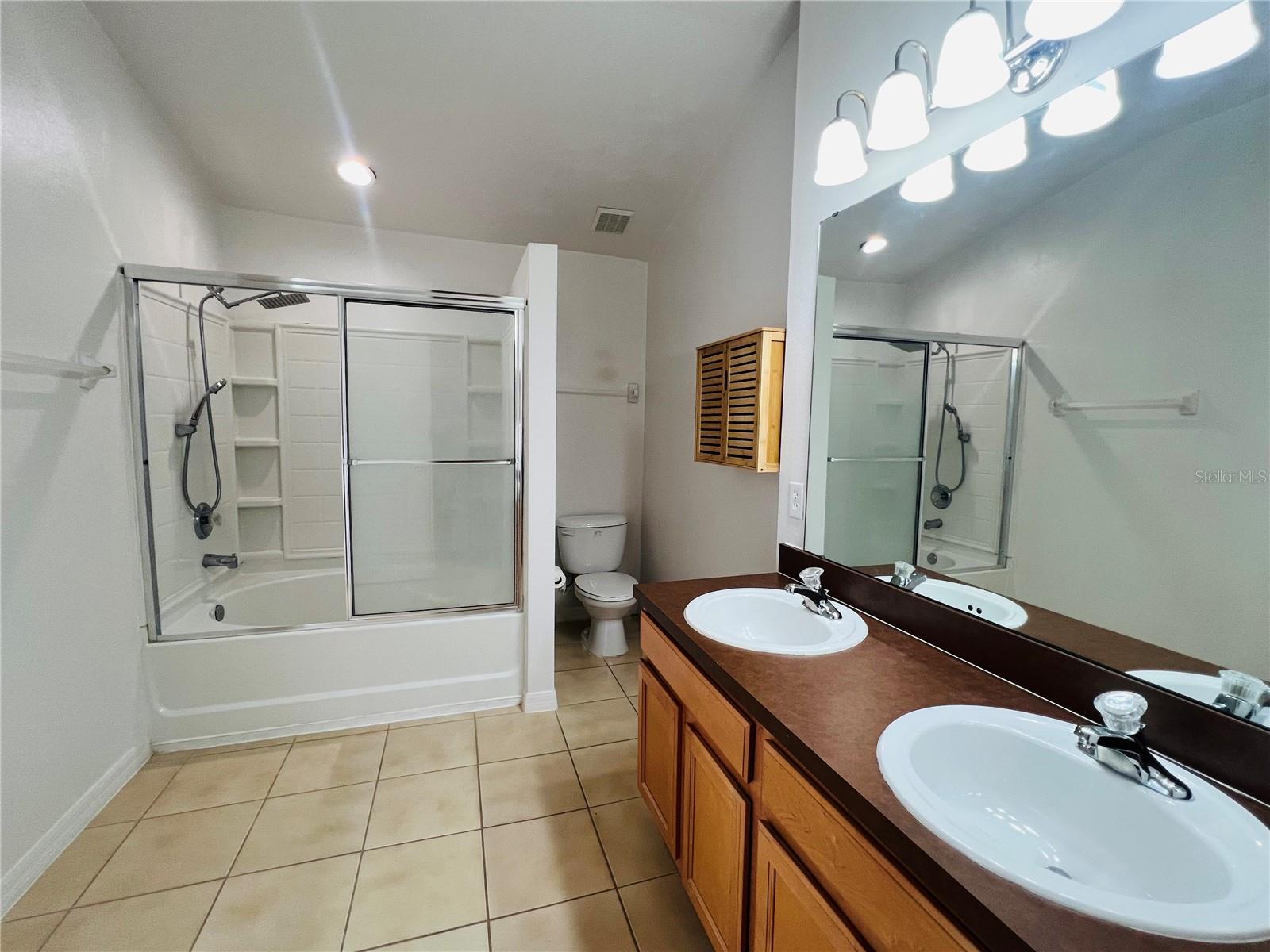CARTER GLEN - Residential Lease