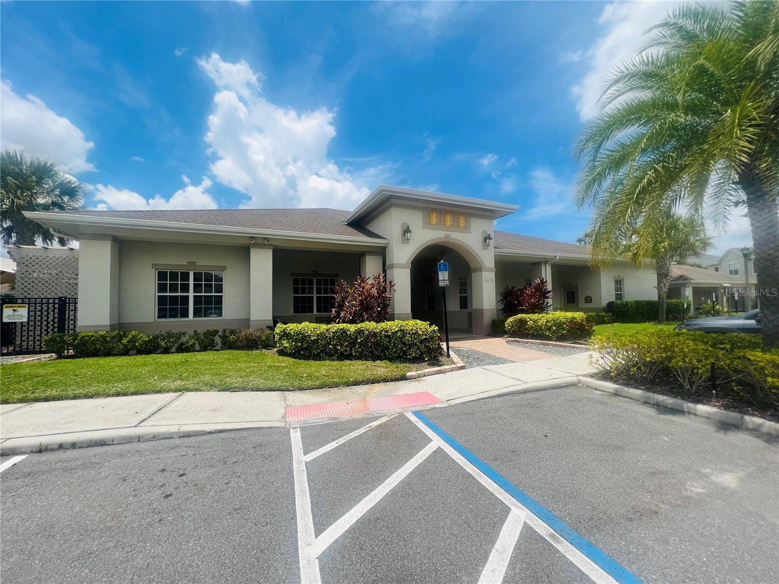 CARTER GLEN - Residential Lease