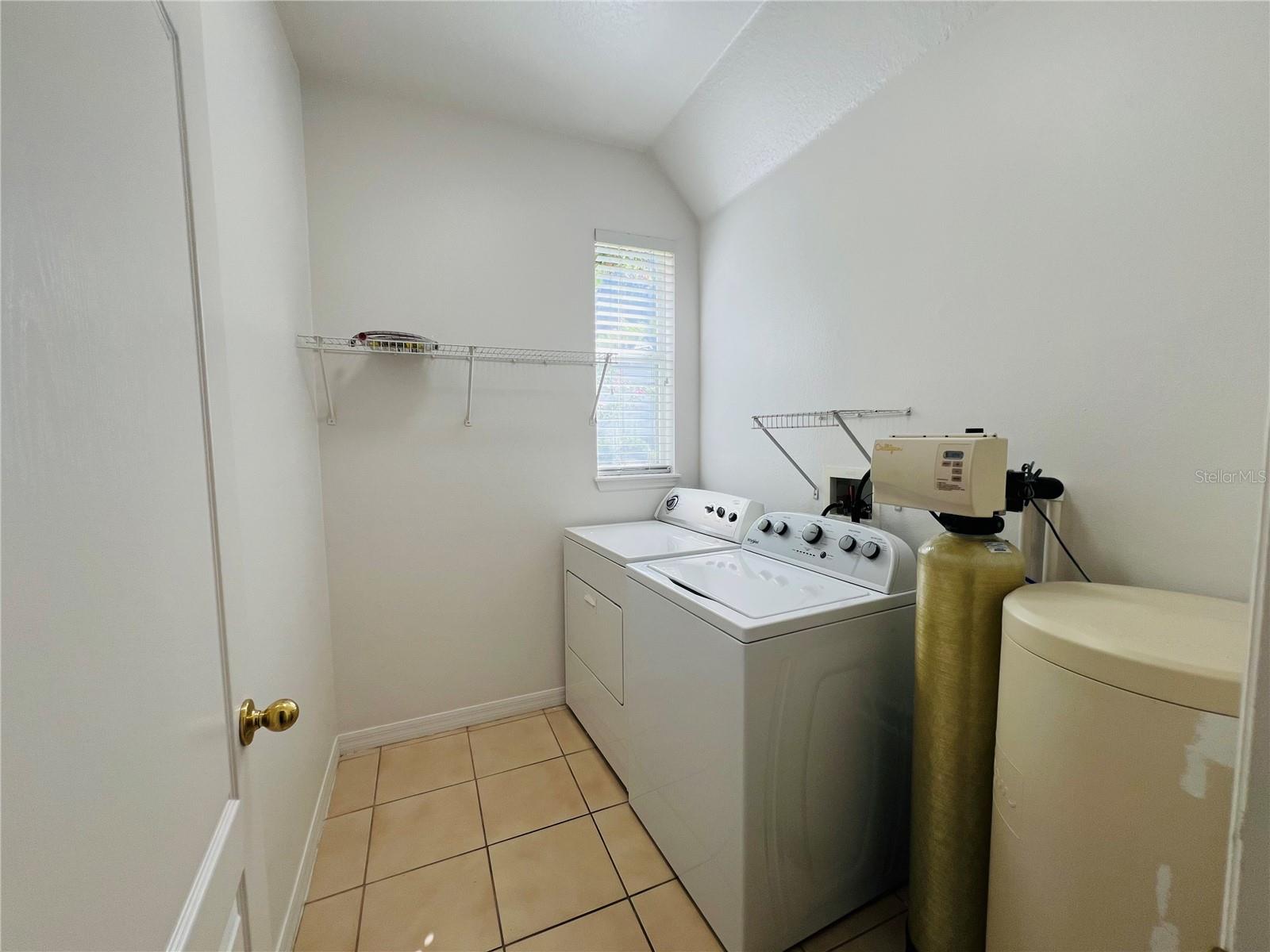 CARTER GLEN - Residential Lease