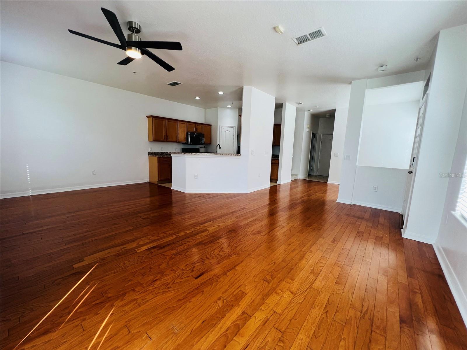 CARTER GLEN - Residential Lease