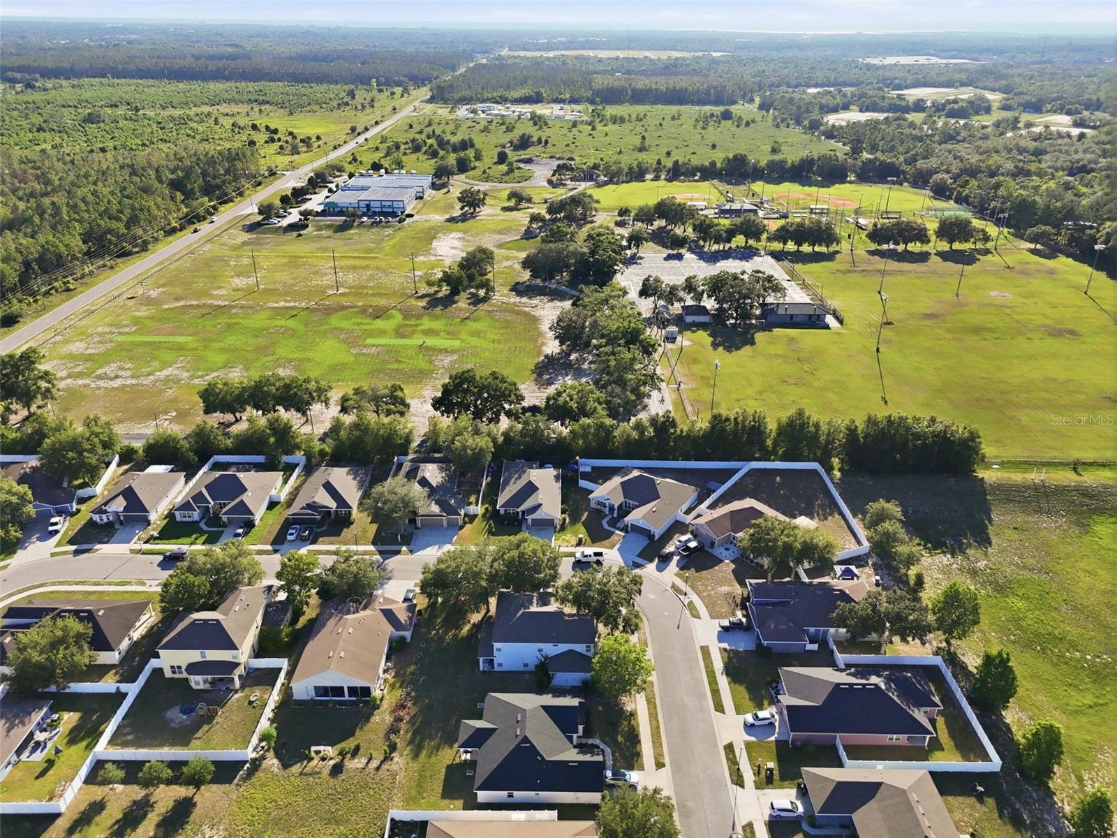 SUMMER CHASE - Residential