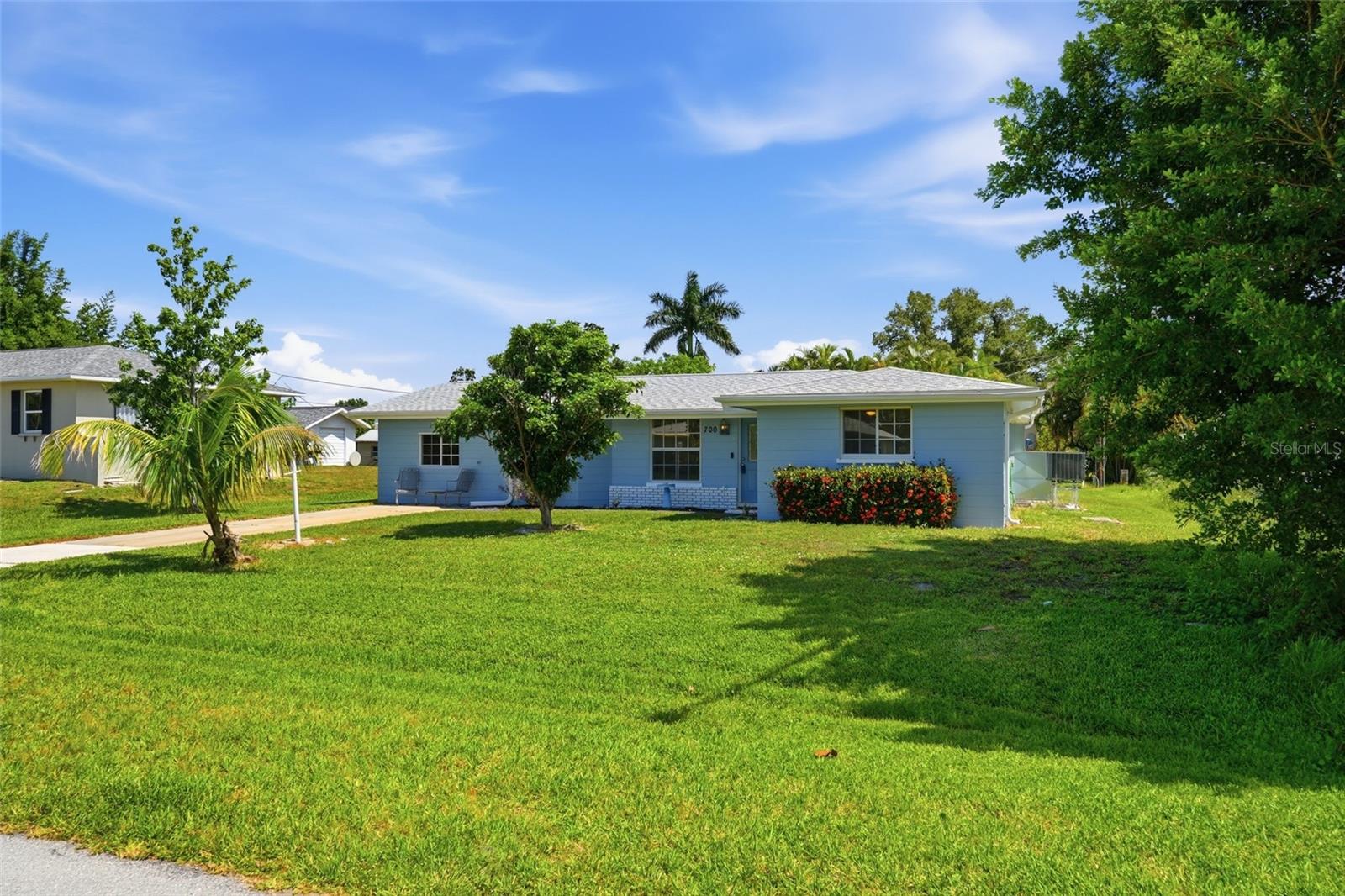 CHARLOTTE PARK - Residential