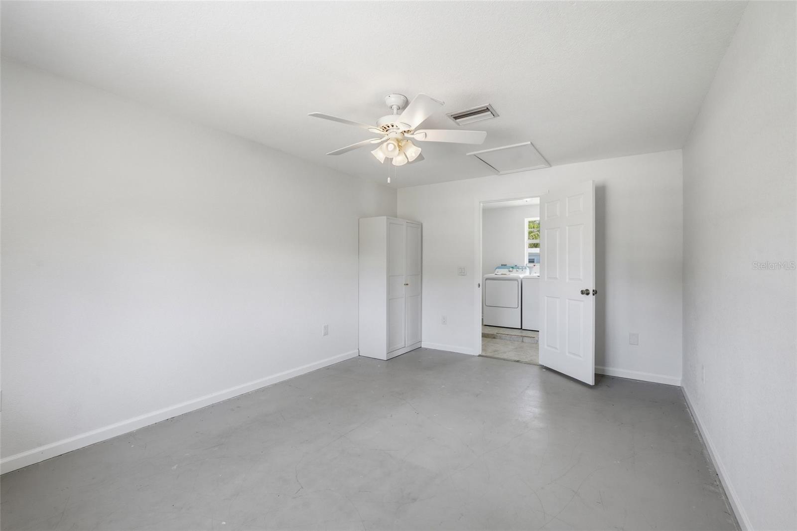 CHARLOTTE PARK - Residential