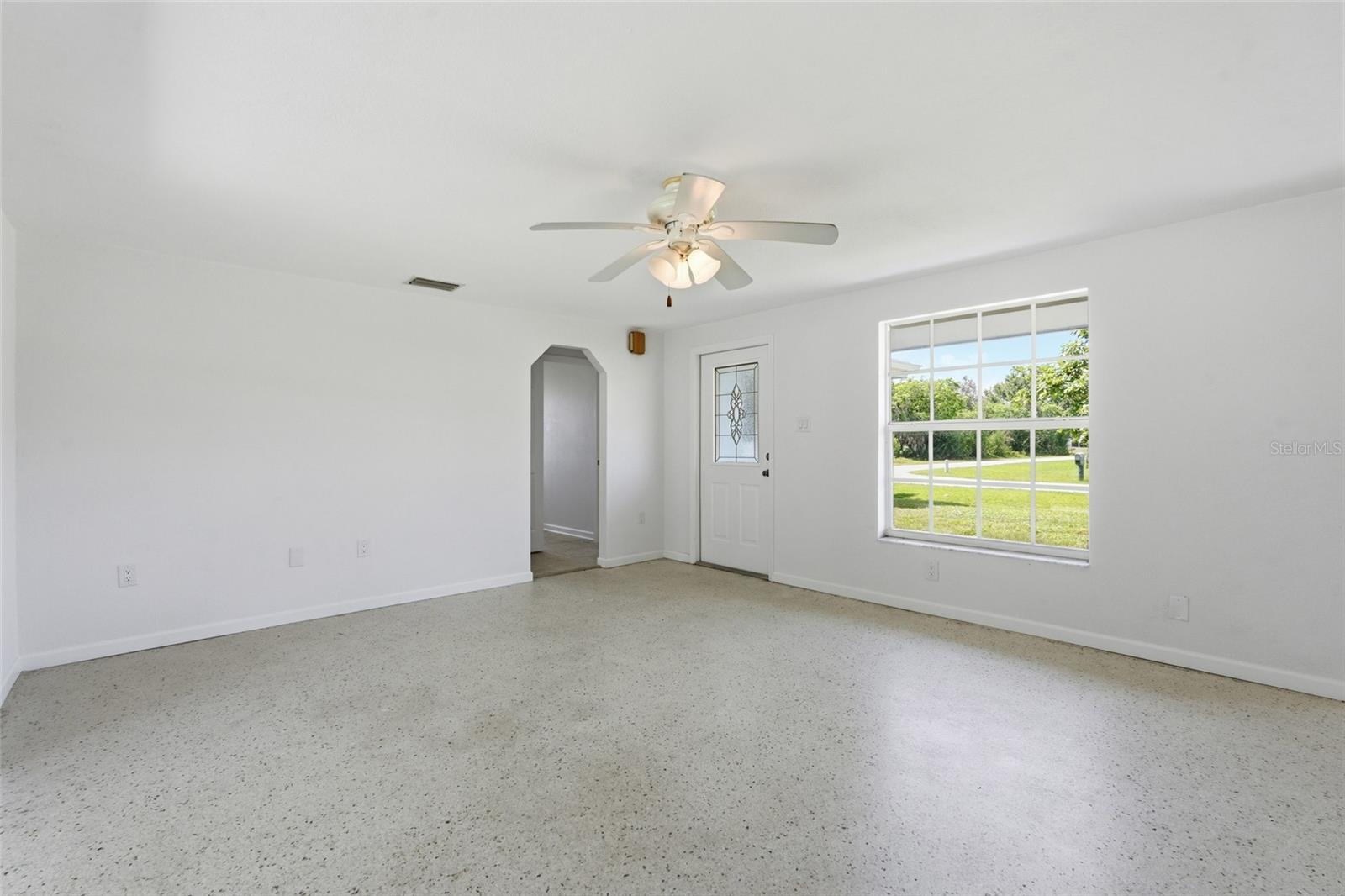 CHARLOTTE PARK - Residential