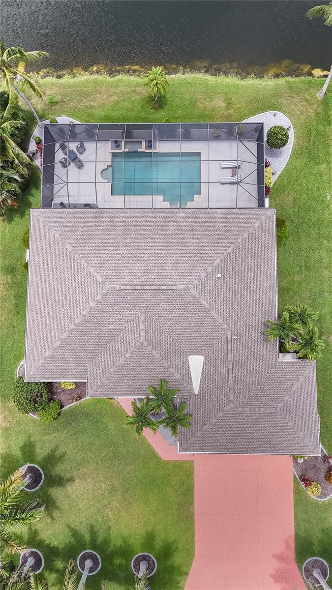ROYAL TEE COUNTRY CLUB ESTATES - Residential