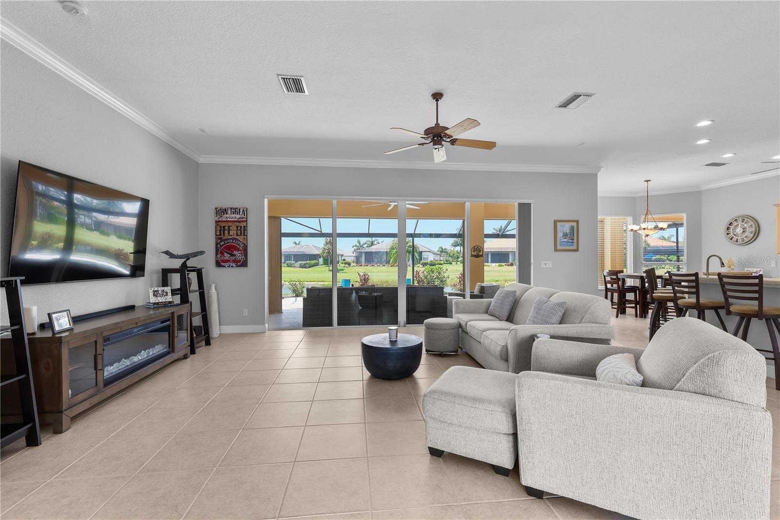 ROYAL TEE COUNTRY CLUB ESTATES - Residential