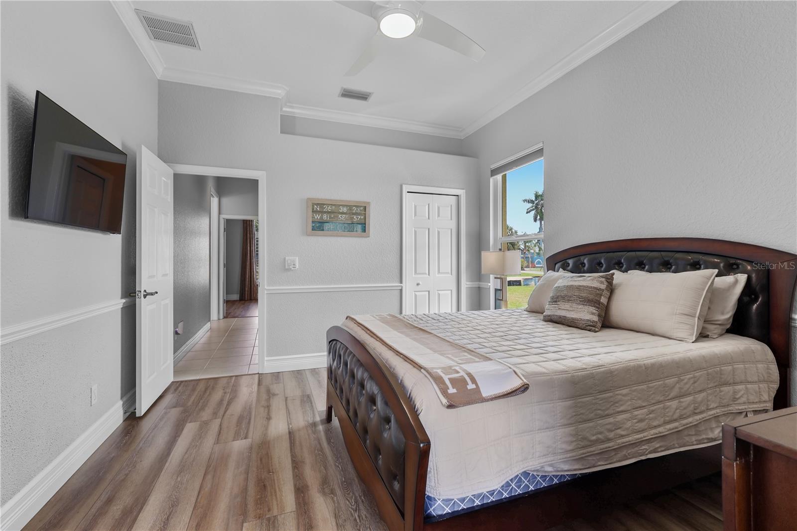 ROYAL TEE COUNTRY CLUB ESTATES - Residential