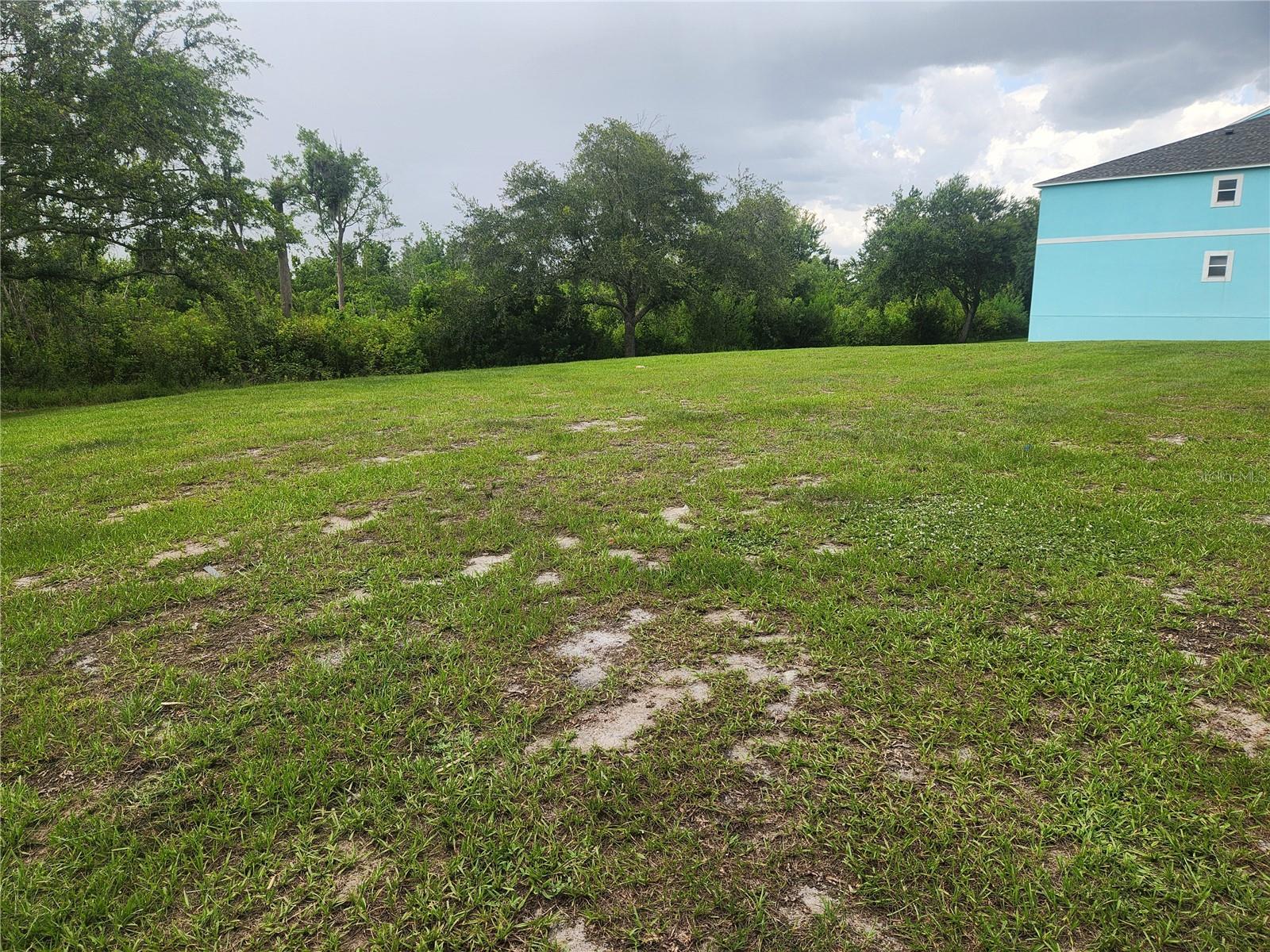 SUN LAKE CONDO - Land