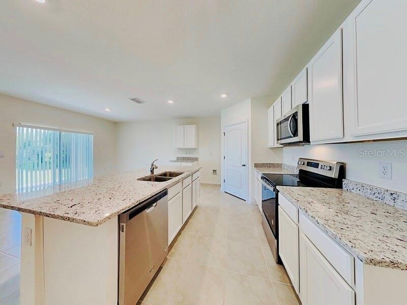 SUNCREST - Residential Lease