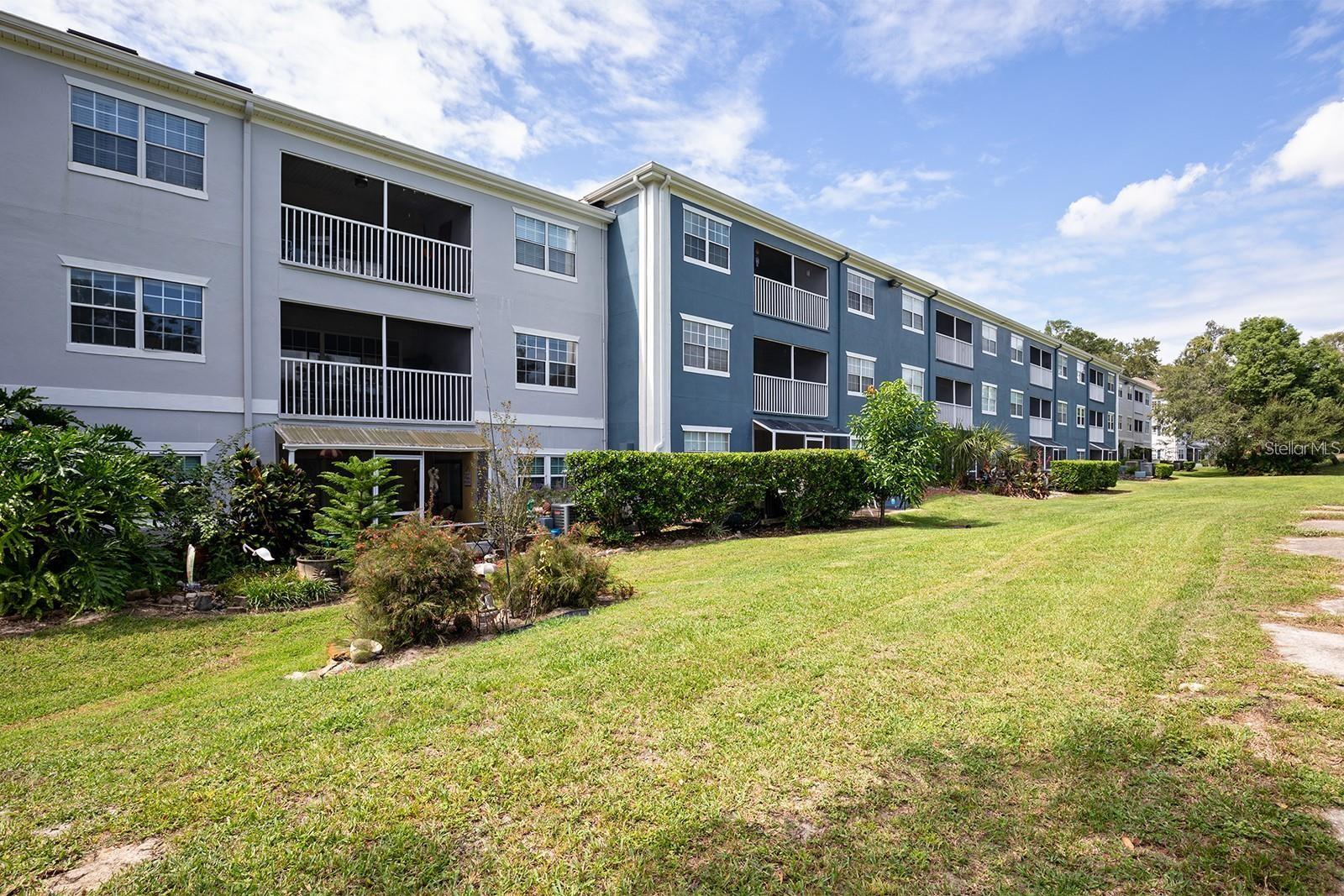 CLUBSIDE AT SABAL POINT A CONDO - Residential