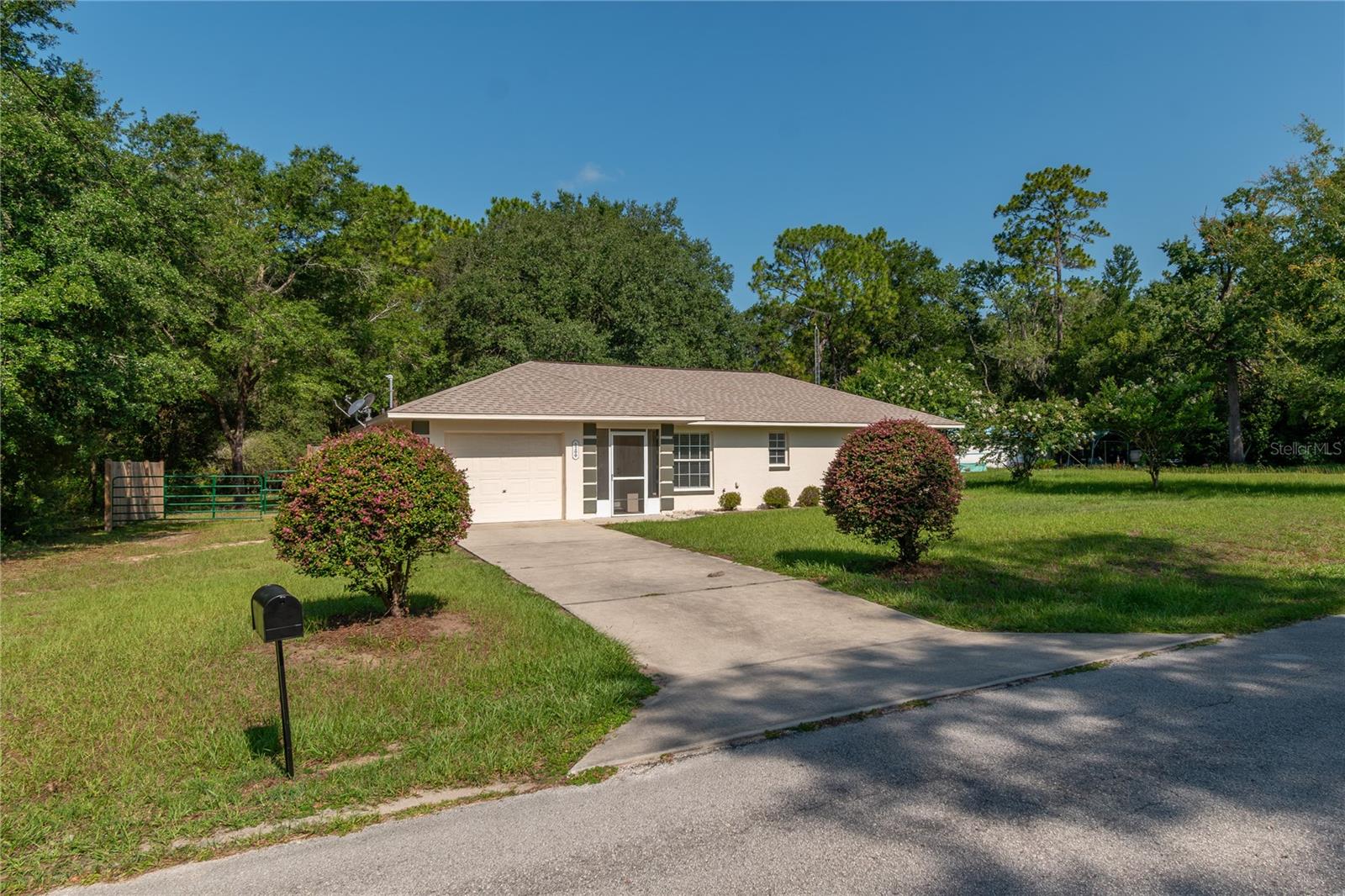 RAINBOW ACRES UNIT 01 - Residential