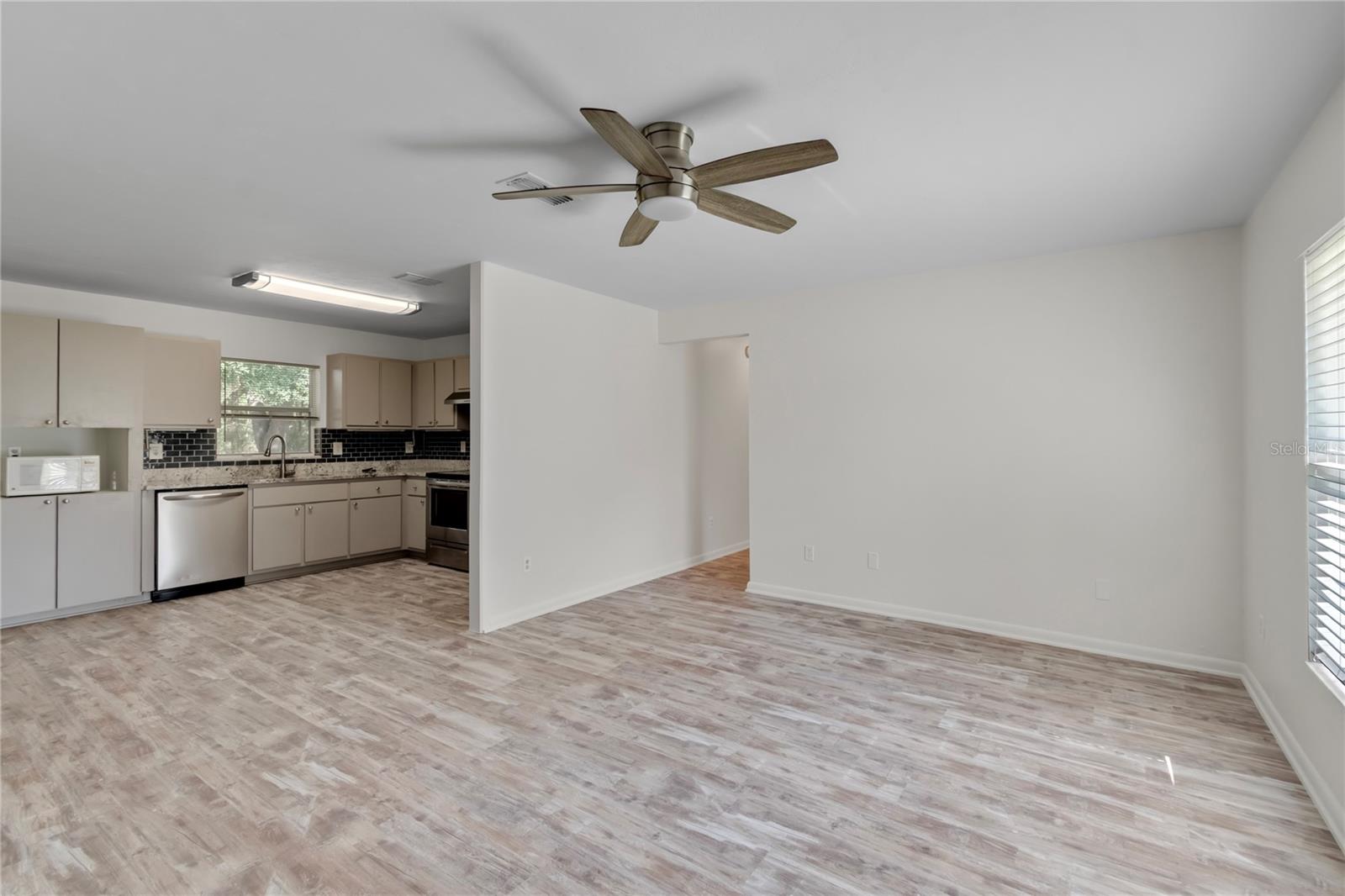 RAINBOW ACRES UNIT 01 - Residential