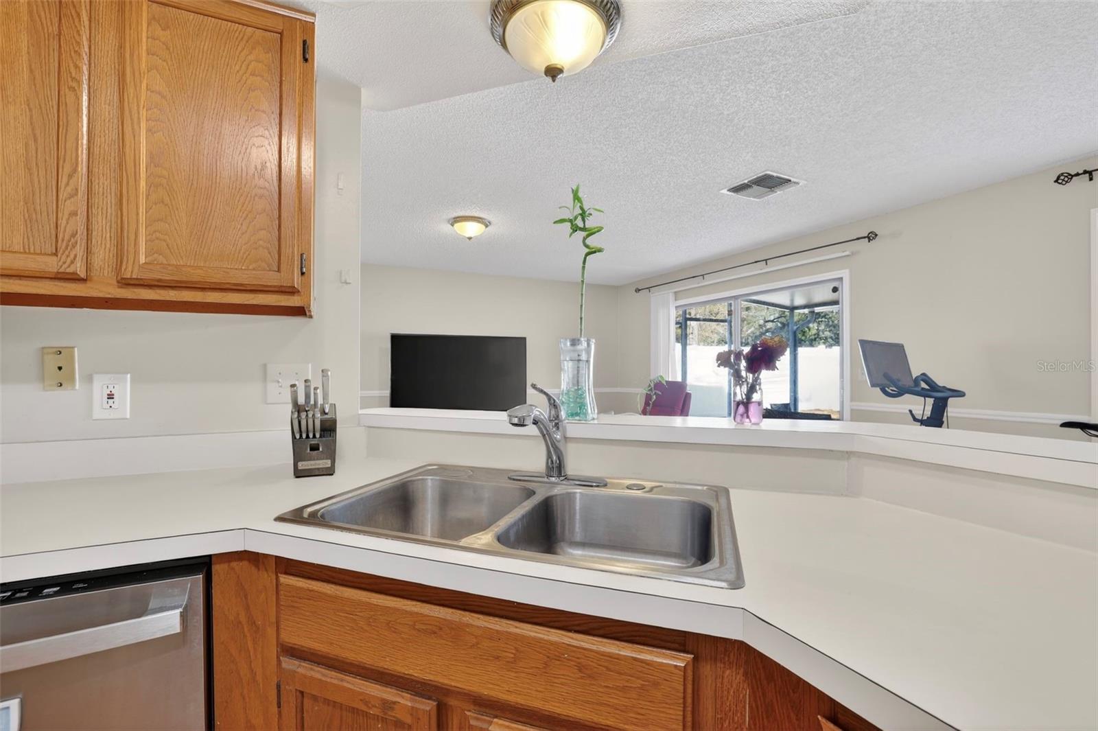 LE CLARE SHORES - Residential