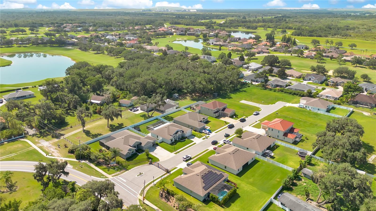 HERITAGE WOODS - Residential