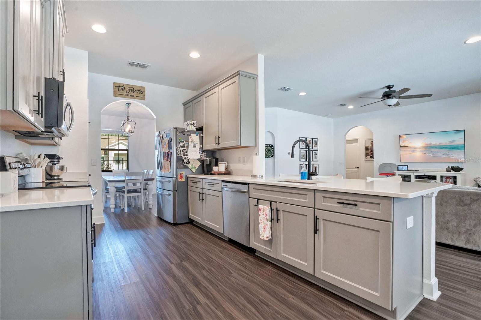 HERITAGE WOODS - Residential