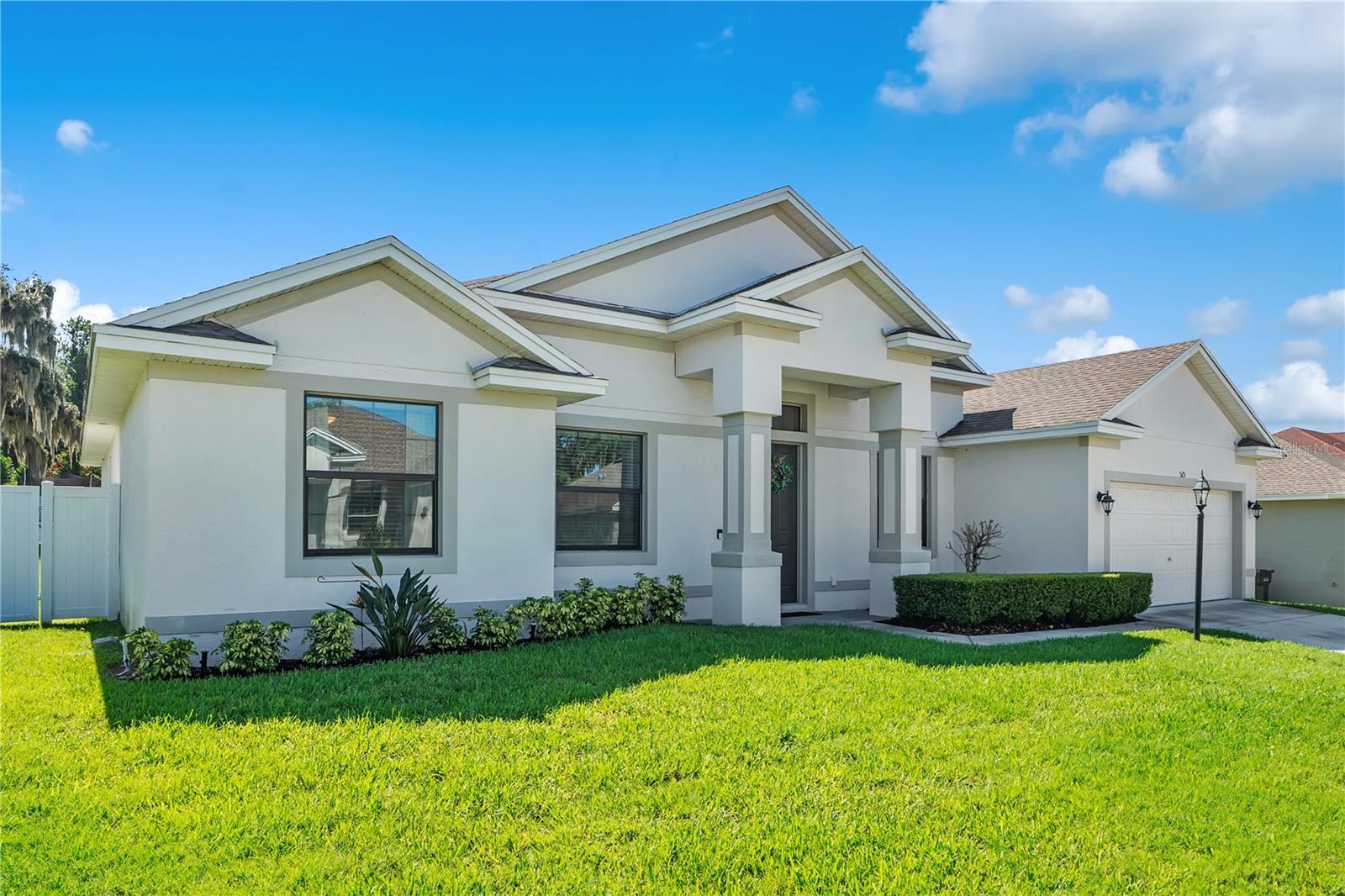 HERITAGE WOODS - Residential