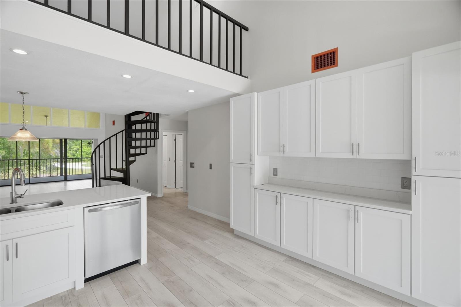ST ANDREWS CONDO - Residential
