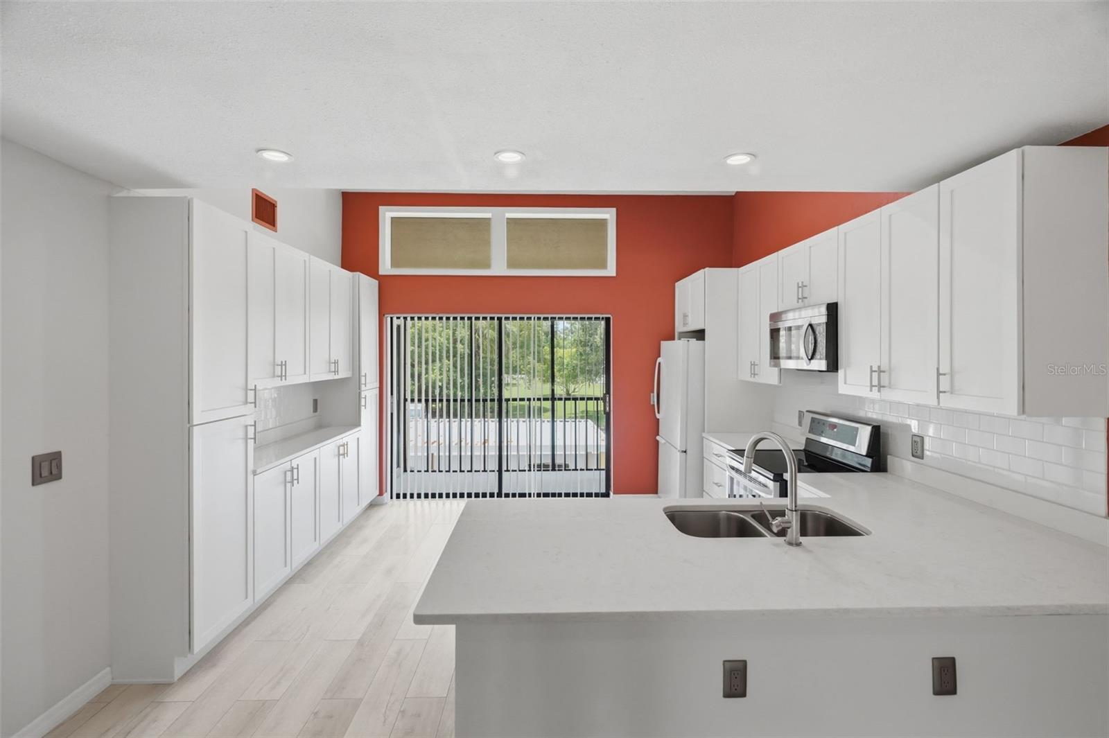 ST ANDREWS CONDO - Residential