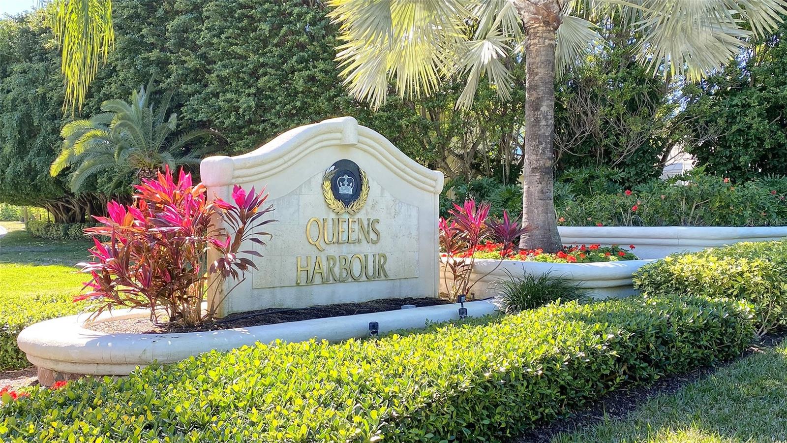 QUEENS HARBOUR - Residential