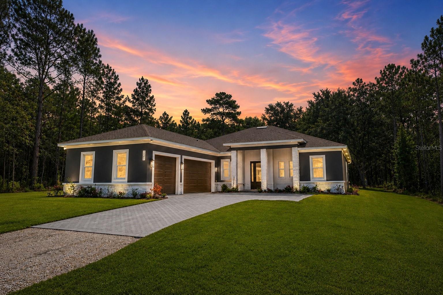 ROYAL HIGHLANDS - Residential