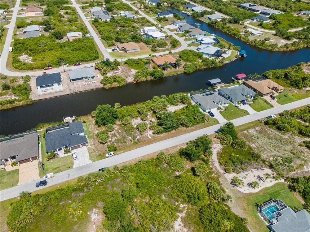 PORT CHARLOTTE SEC 087 - Land