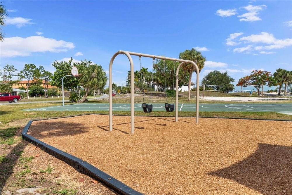 PORT CHARLOTTE SEC 087 - Land