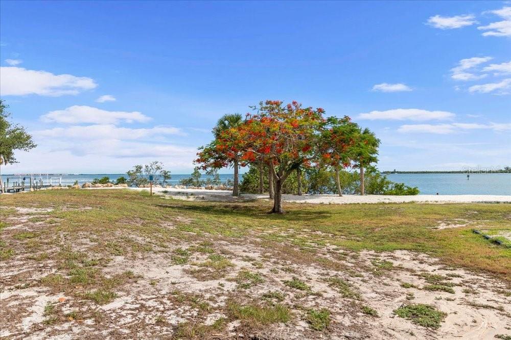 PORT CHARLOTTE SEC 087 - Land