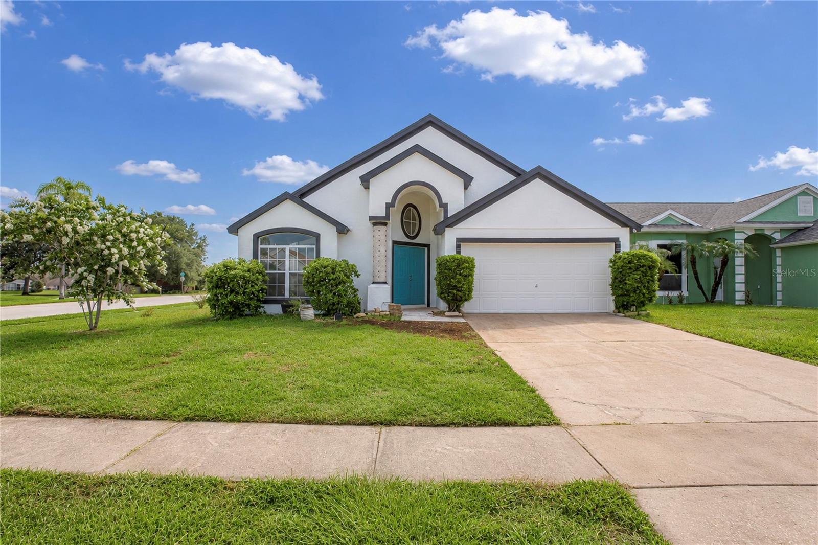 SHANNON LAKES - Residential