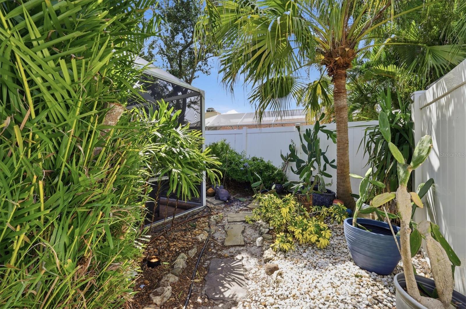 TAMARON - Residential