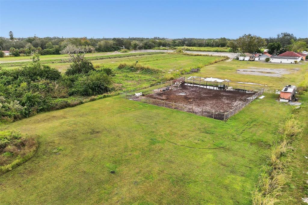ACREAGE - Residential