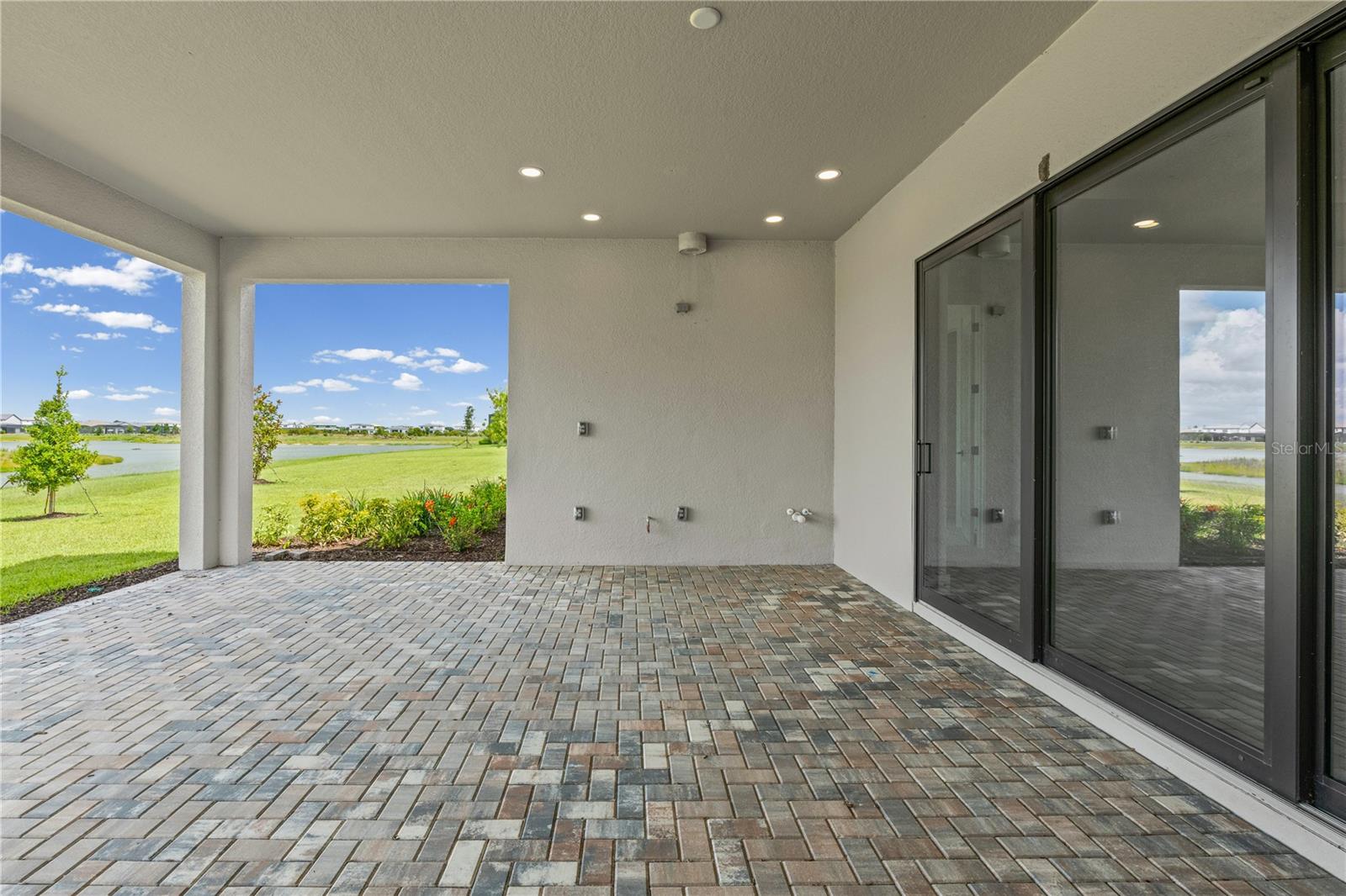 MONTEREY/LAKEWOOD RANCH - Residential