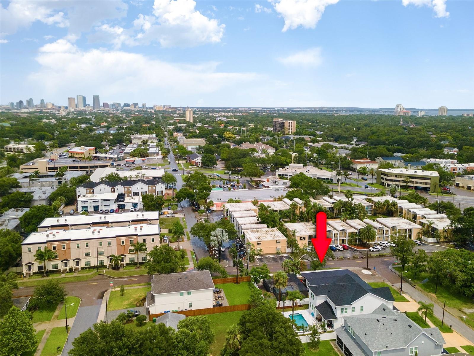 PERSHING PARK - Residential Lease