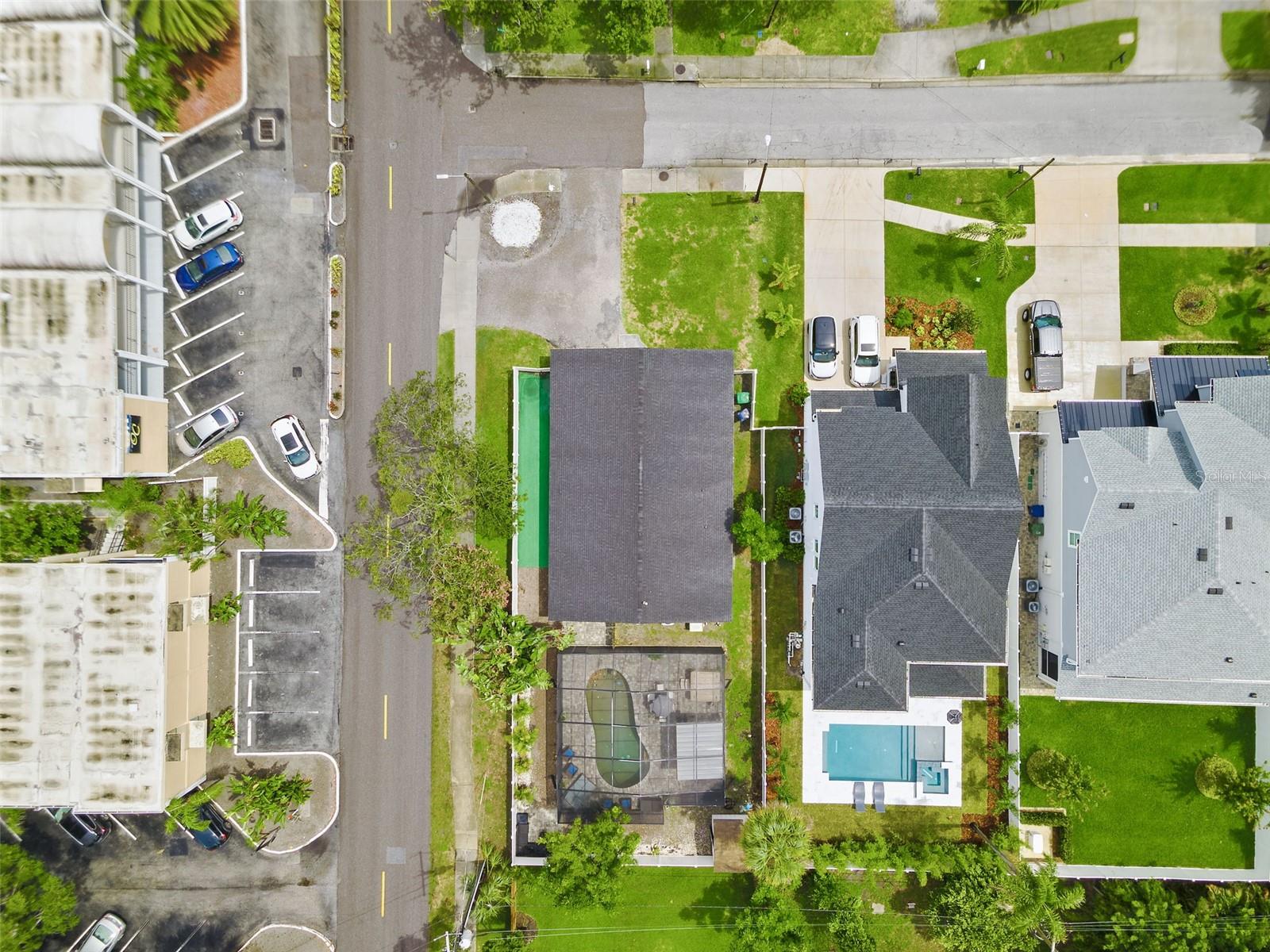 PERSHING PARK - Residential Lease