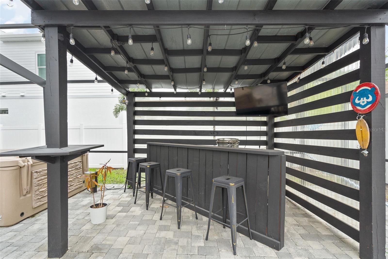 PERSHING PARK - Residential Lease