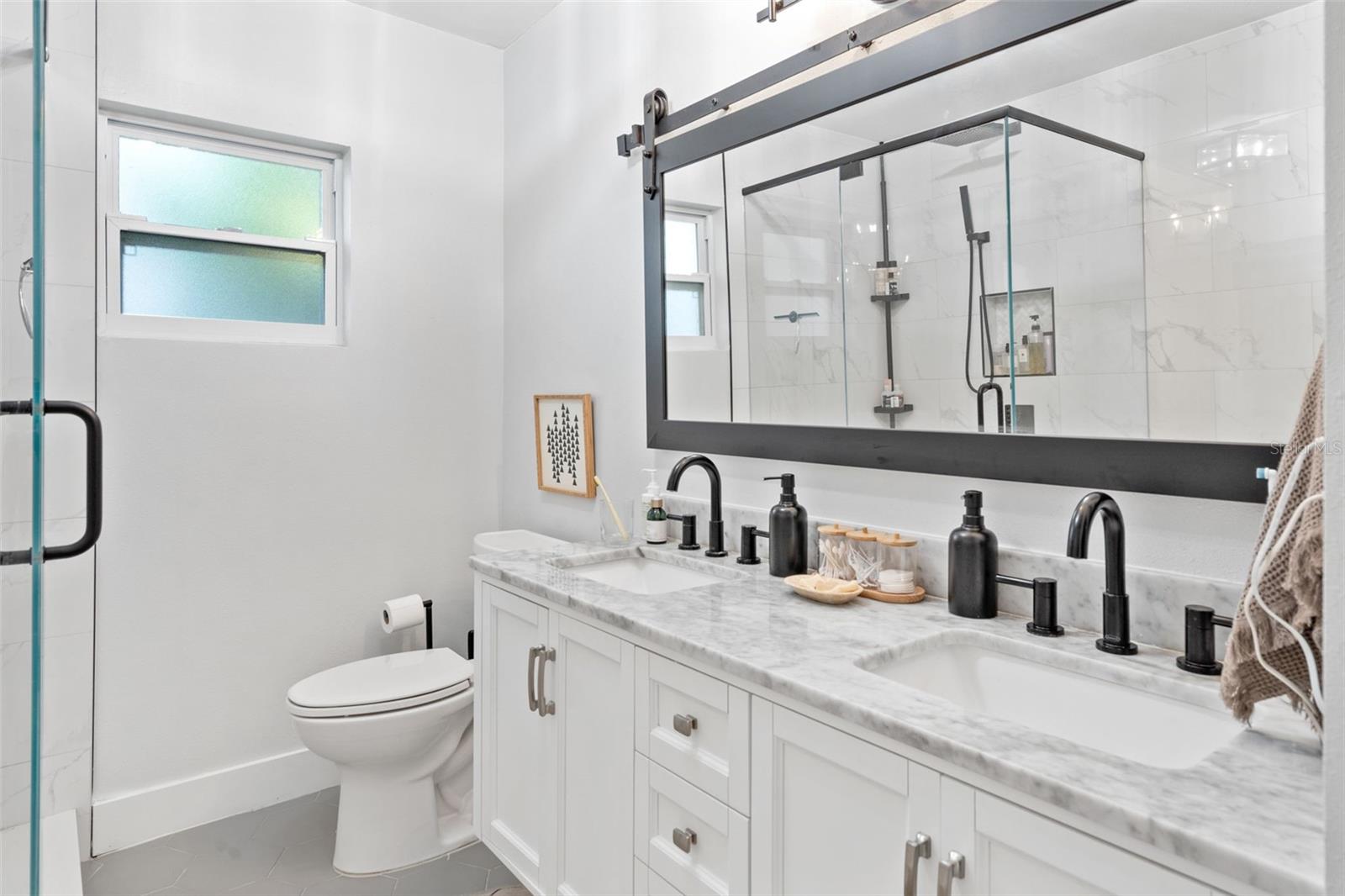 PERSHING PARK - Residential Lease