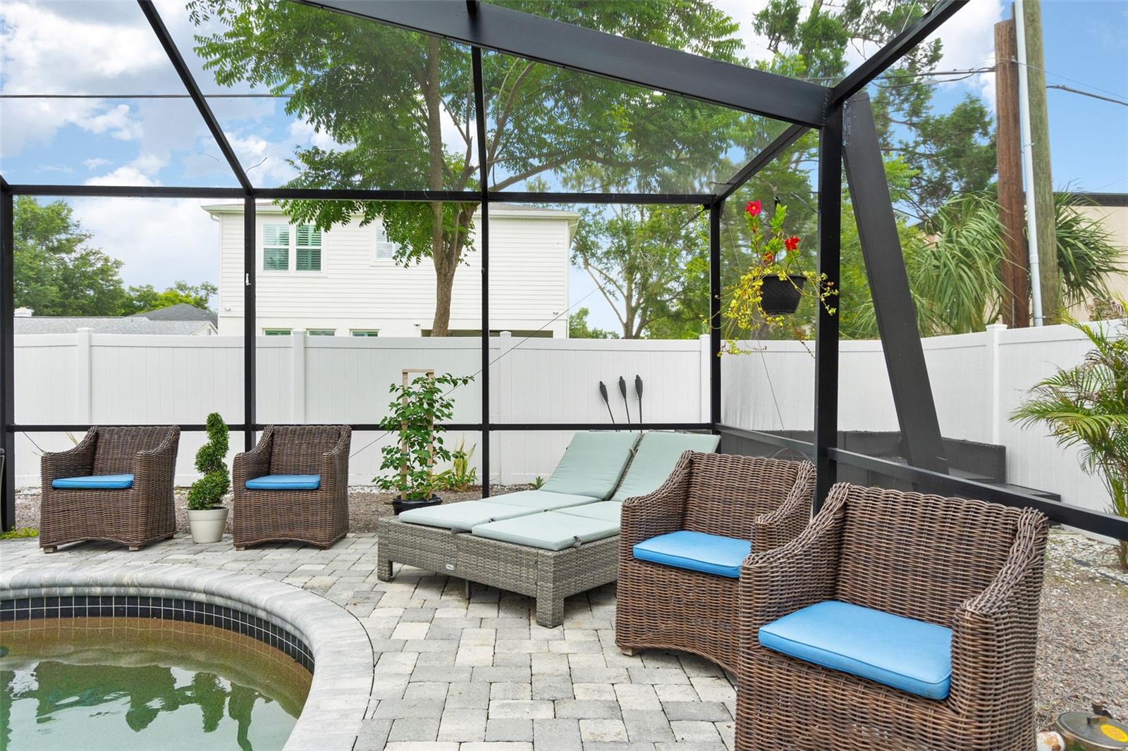 PERSHING PARK - Residential Lease