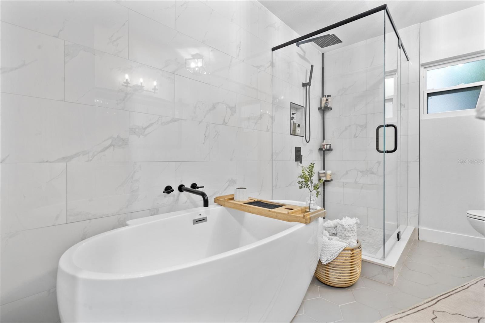 PERSHING PARK - Residential Lease