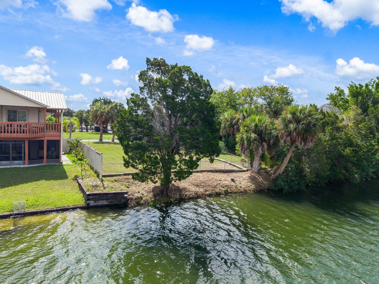 HERNANDO BEACH - Land