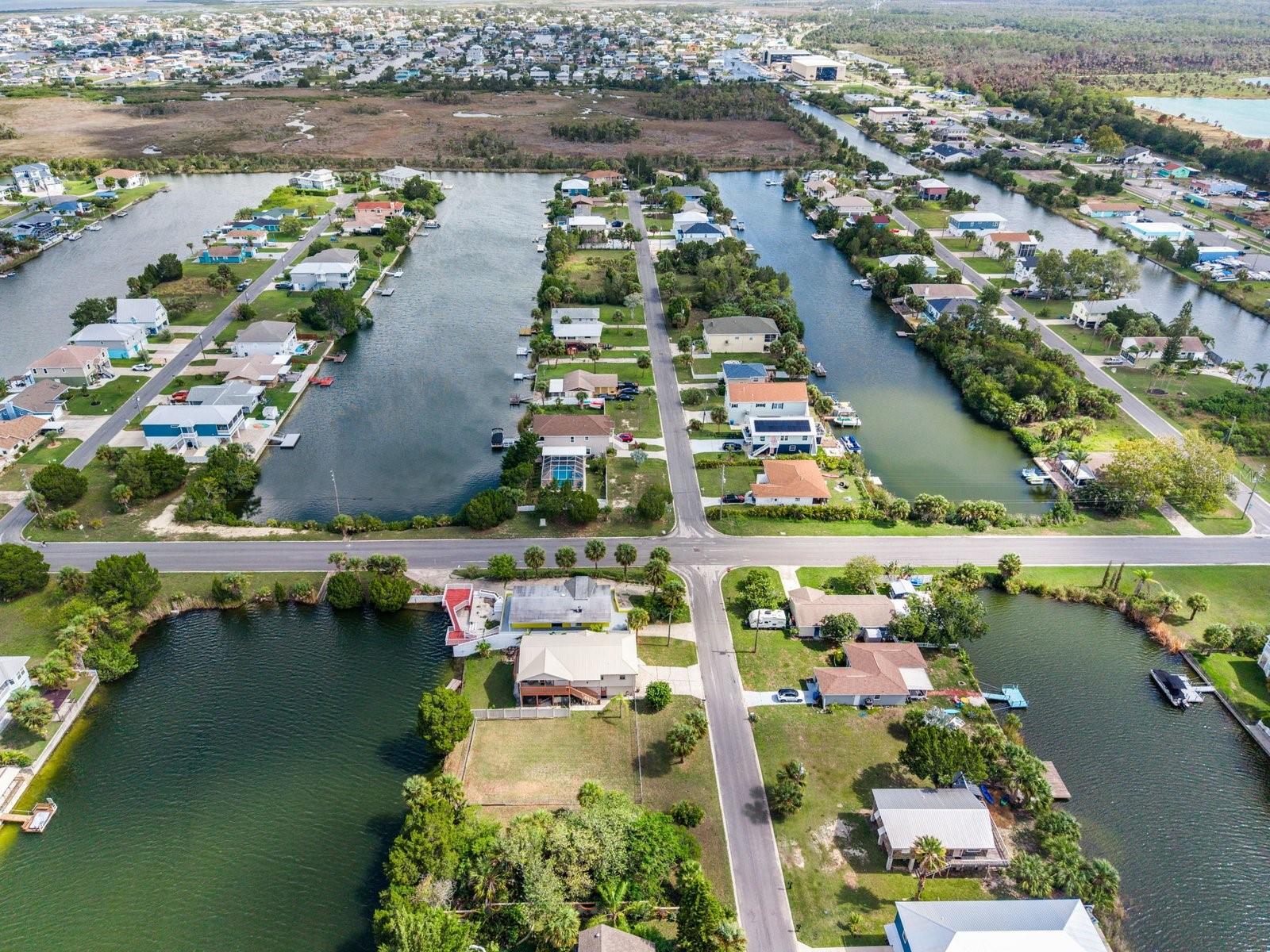 HERNANDO BEACH - Land